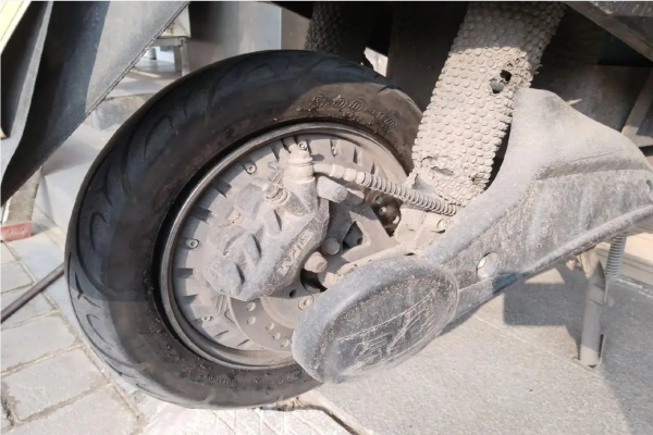 九龙坡区电动车补胎换胎